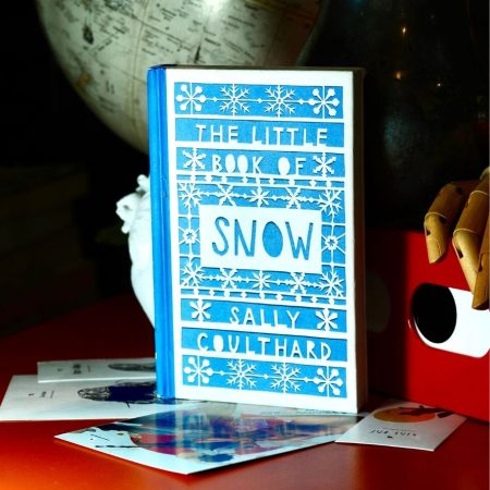 The Little Book of Snow (Hardcover)