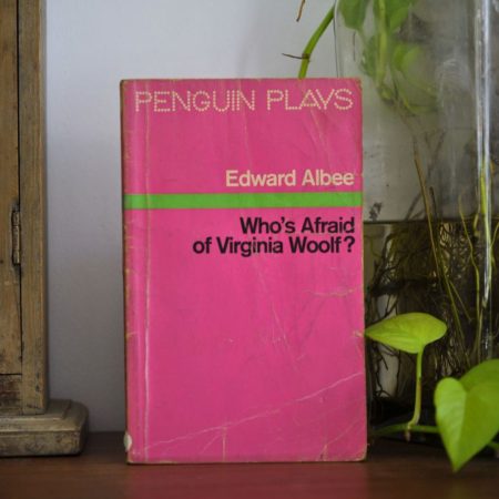 Who's Afraid of Virginia Woolf (Penguin Plays)